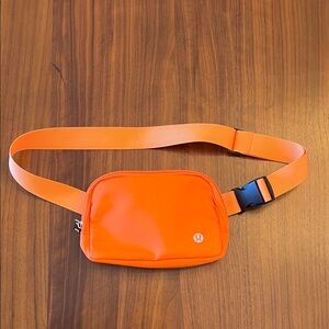 Lululemon-like Belt Bag Fanny Pack in Bright Orange